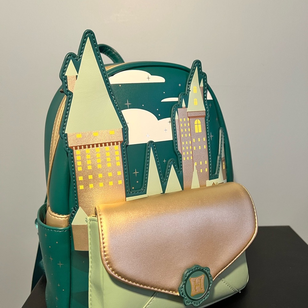 Loungefly Harry Potter Golden Hogwarts Backpack